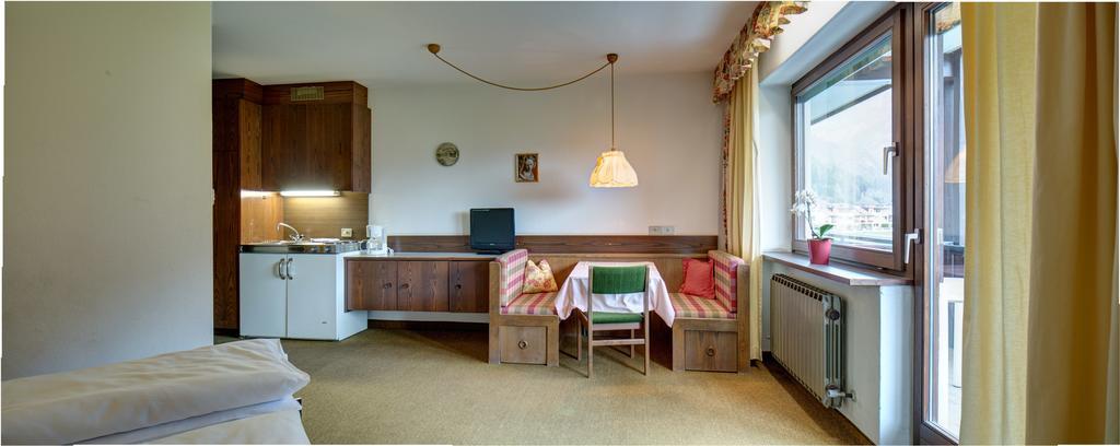 Residence Wiesenhof Campo Tures Chambre photo